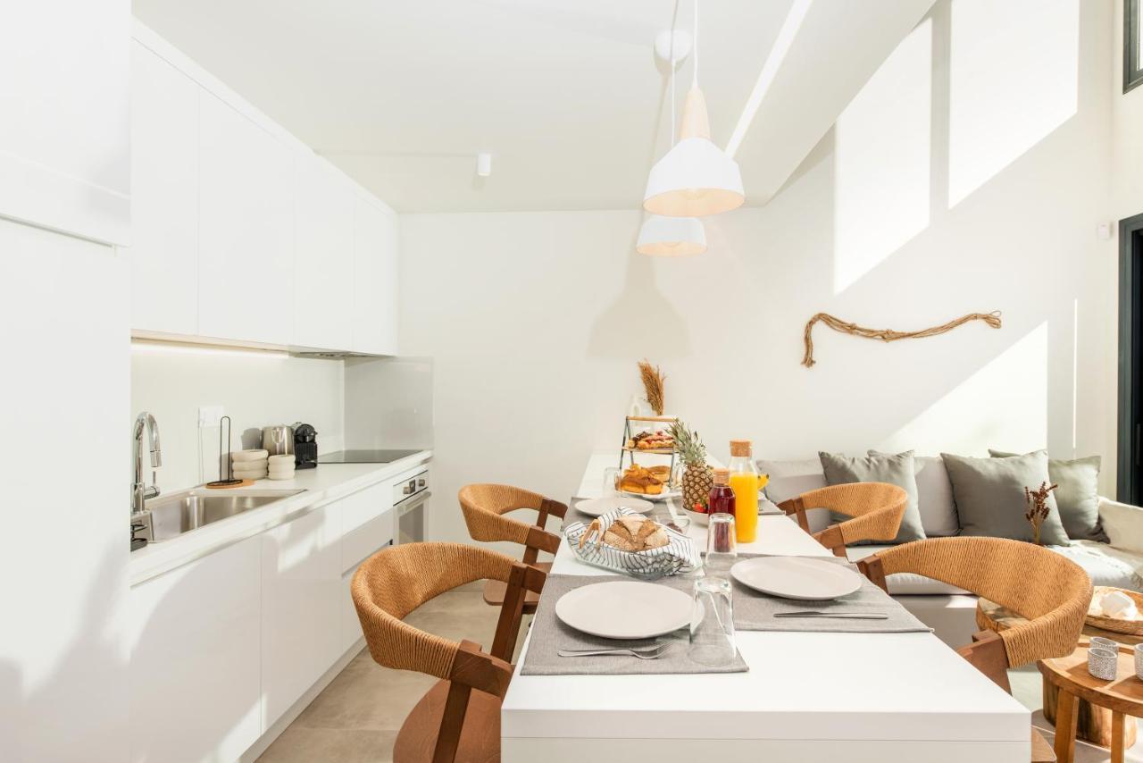 Serene Seafront Villas Nea Iraklia Exteriér fotografie
