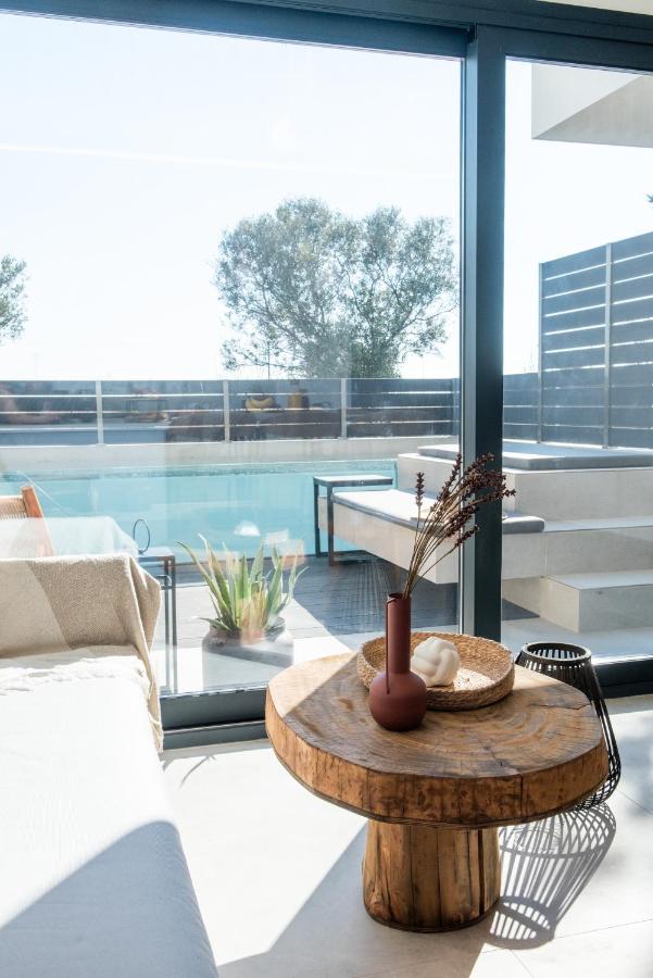 Serene Seafront Villas Nea Iraklia Exteriér fotografie